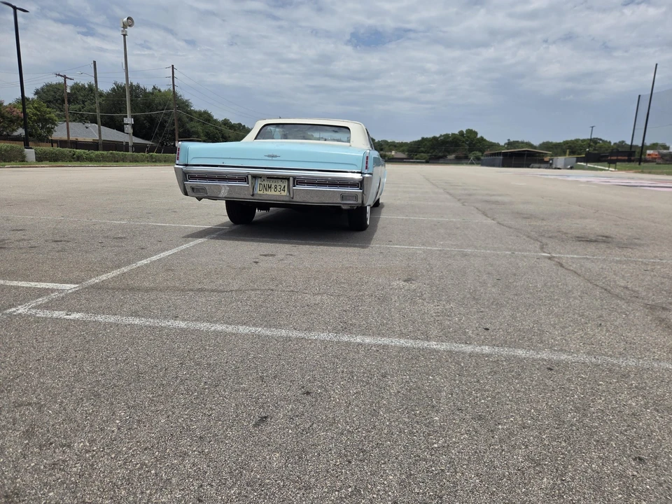 1967 Lincoln - Image 14 of 31