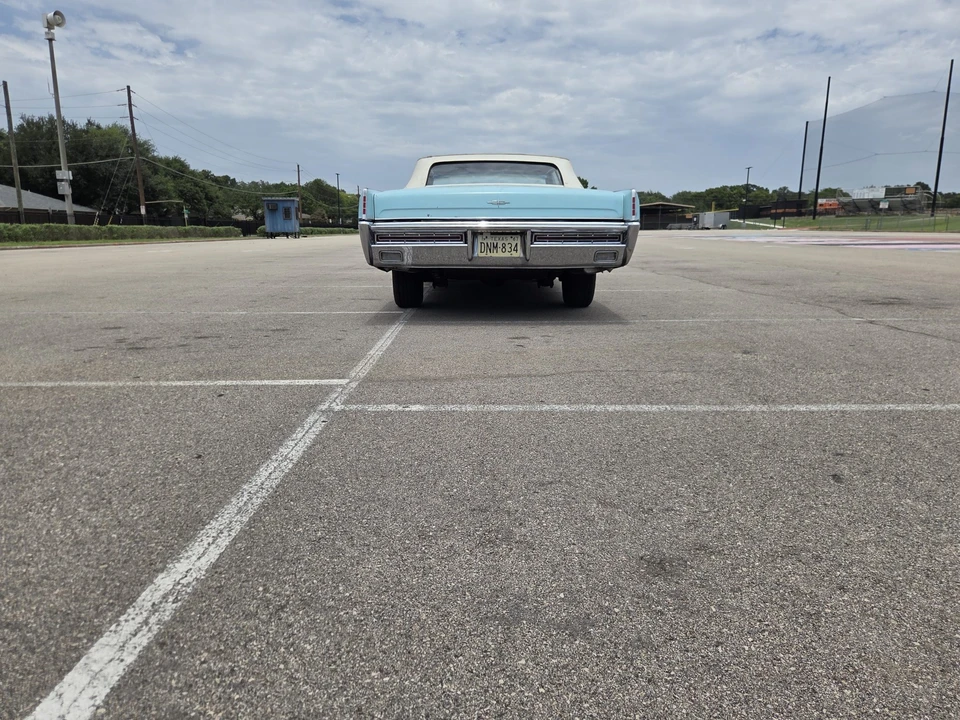 1967 Lincoln - Image 15 of 31