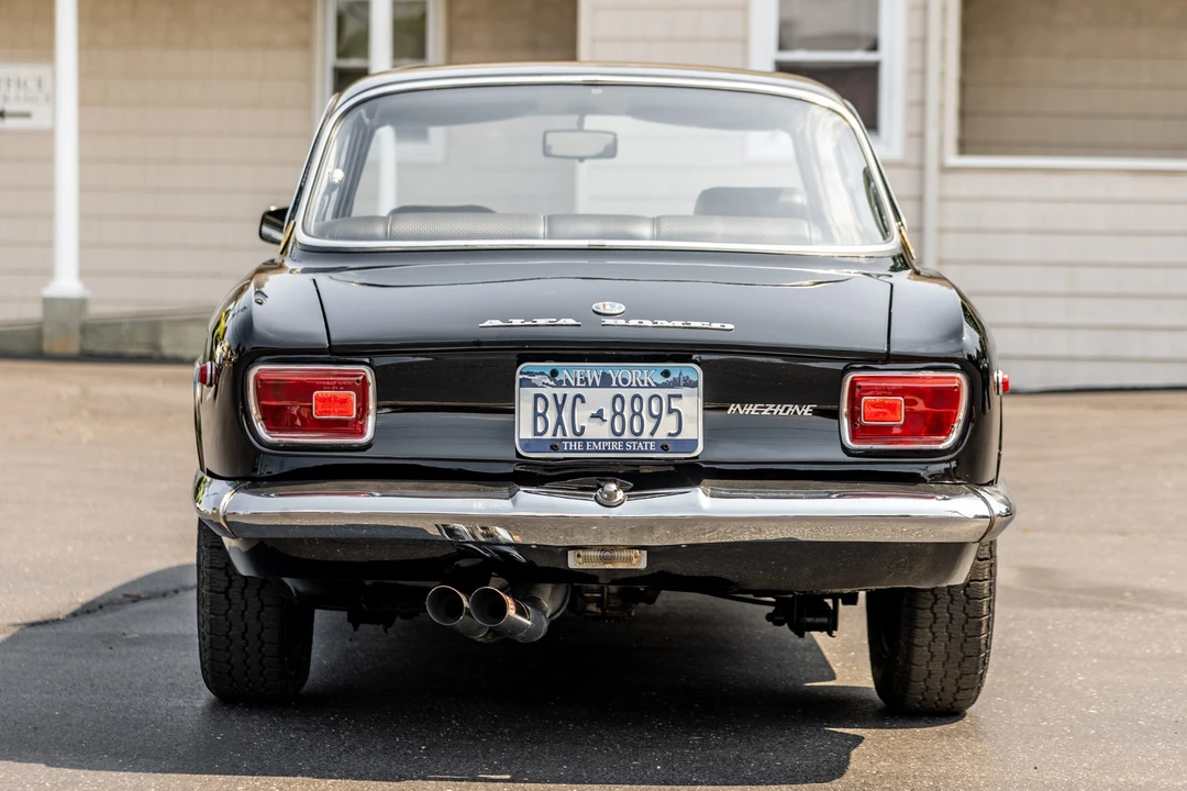 1969 Alfa Romeo 1750 GT Veloce - Image 5 of 31