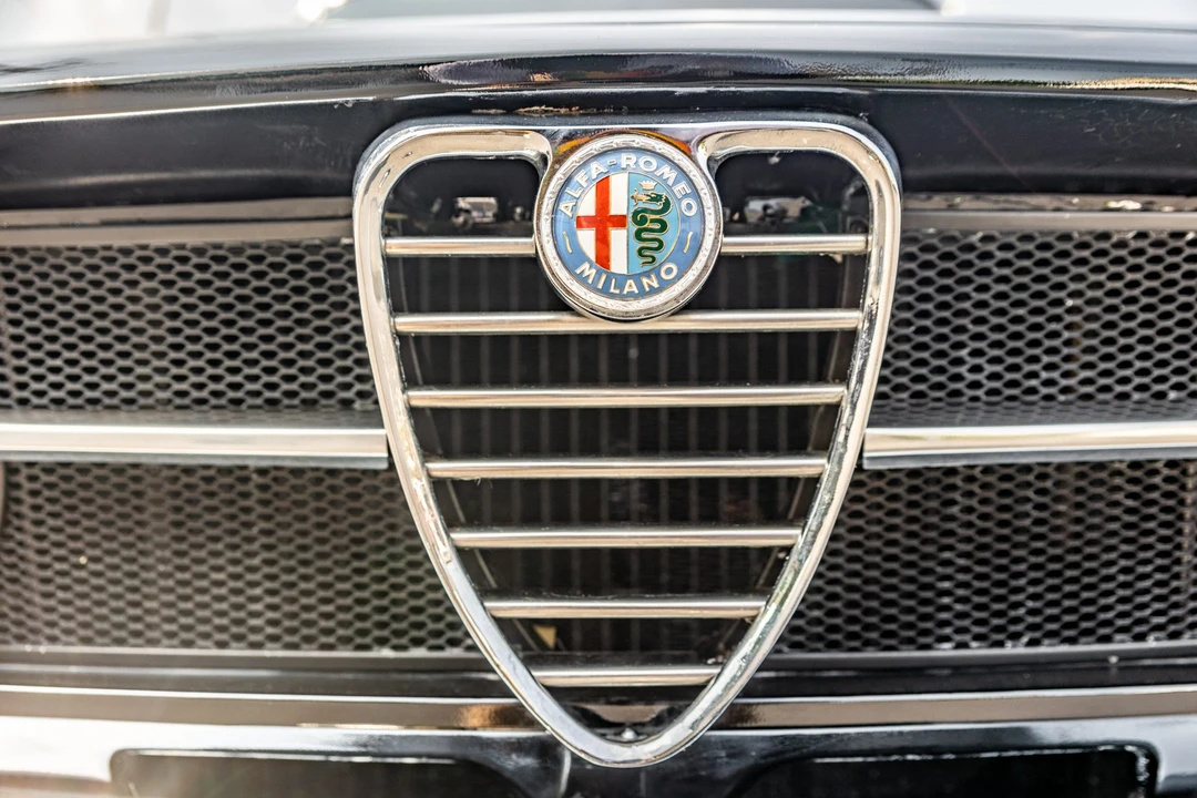 1969 Alfa Romeo 1750 GT Veloce - Image 15 of 31