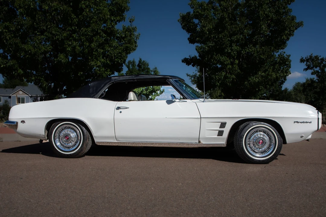 1969 Pontiac Firebird 1st Gen - Image 9 of 31