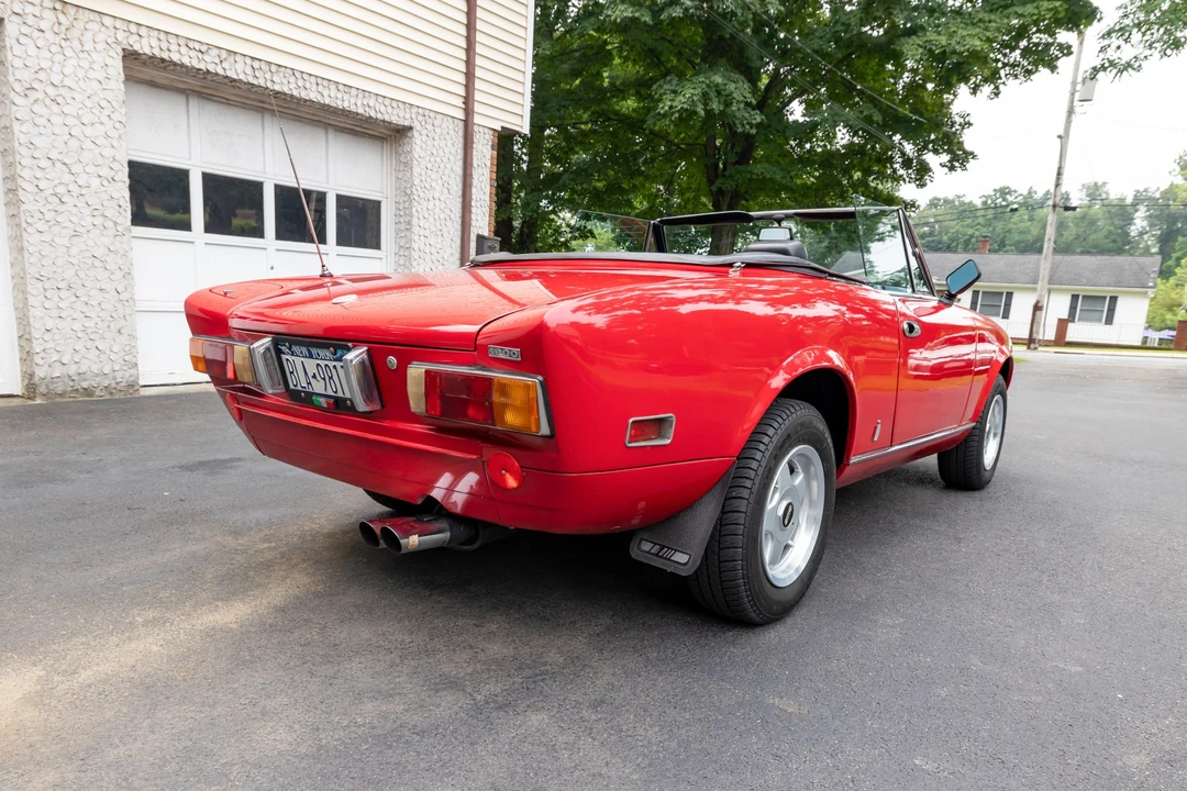 1978 Fiat 124 Sport Spider - Image 6 of 31