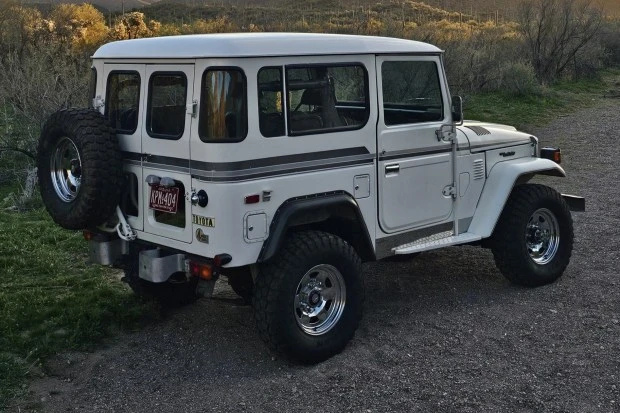 1983 Toyota J40 Land Cruiser - Image 2 of 7