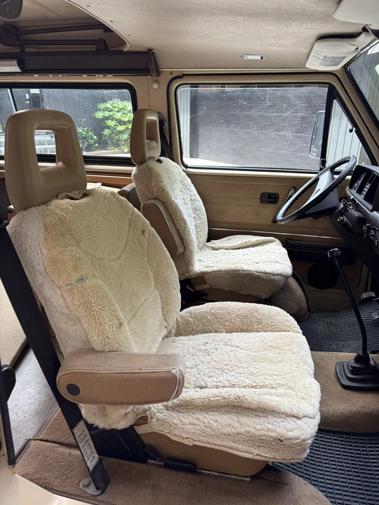 1985 Volkswagen Vanagon - Image 30 of 31