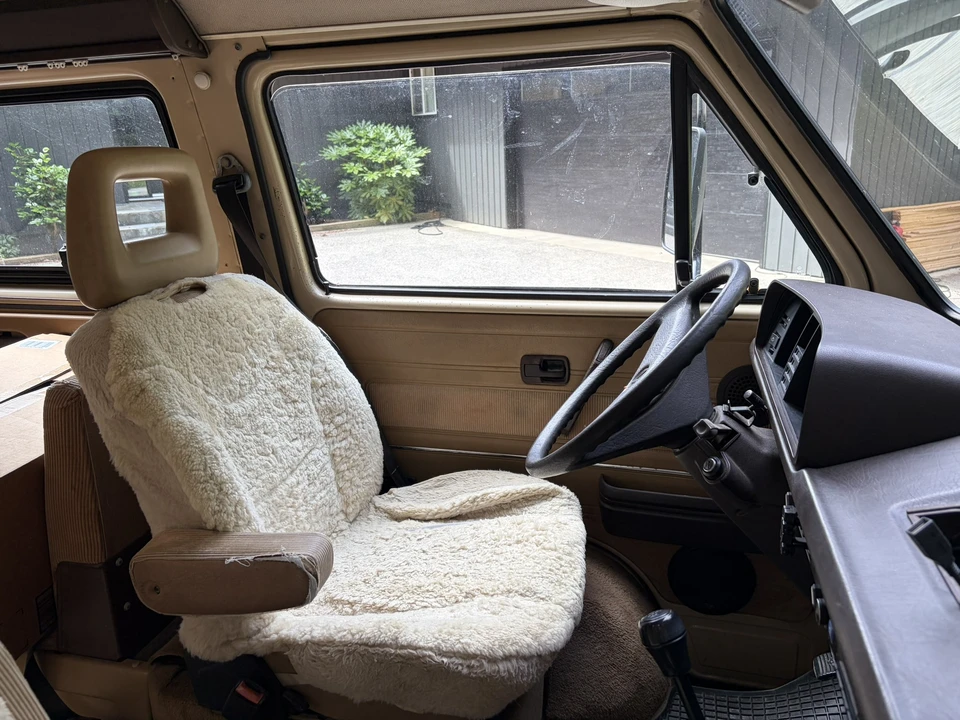 1985 Volkswagen Vanagon - Image 29 of 31