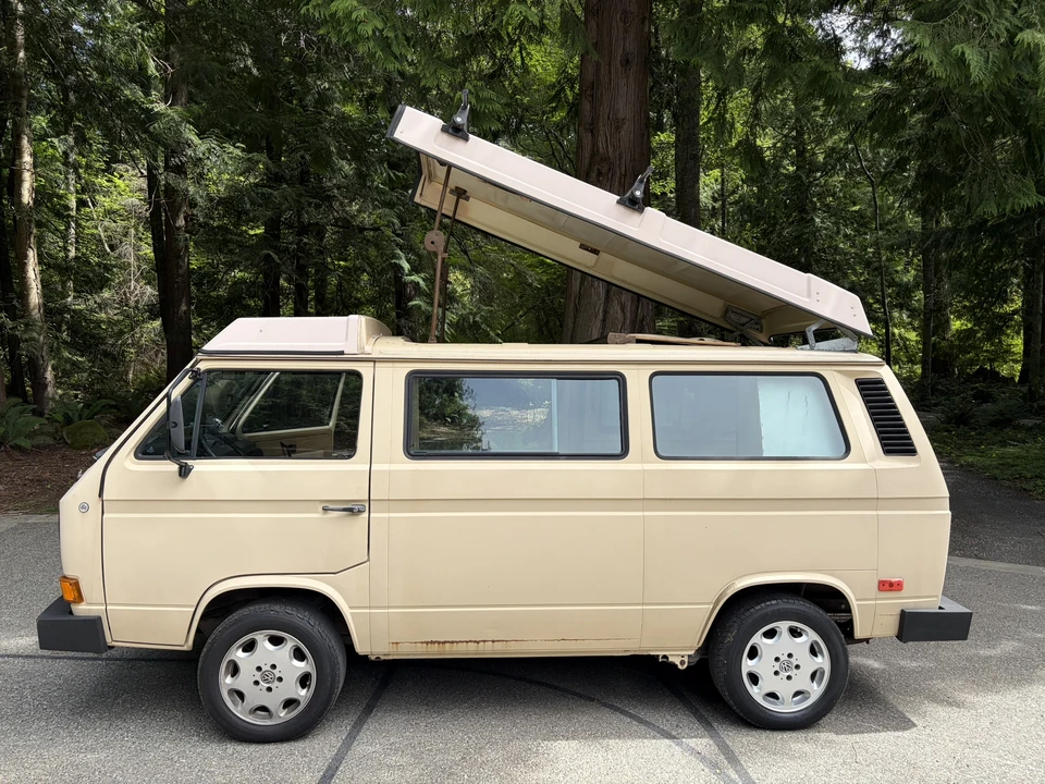1985 Volkswagen Vanagon - Image 11 of 31