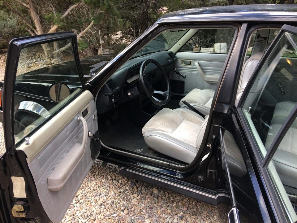 1986 Dodge Shelby GLH-S - Image 30 of 31