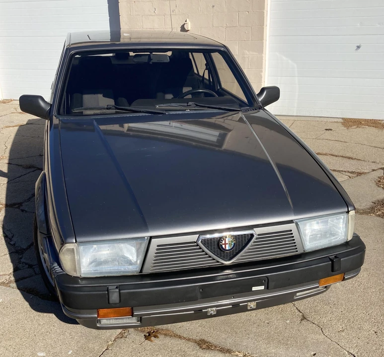 1988 Alfa Romeo 75/Milano - Image 18 of 31