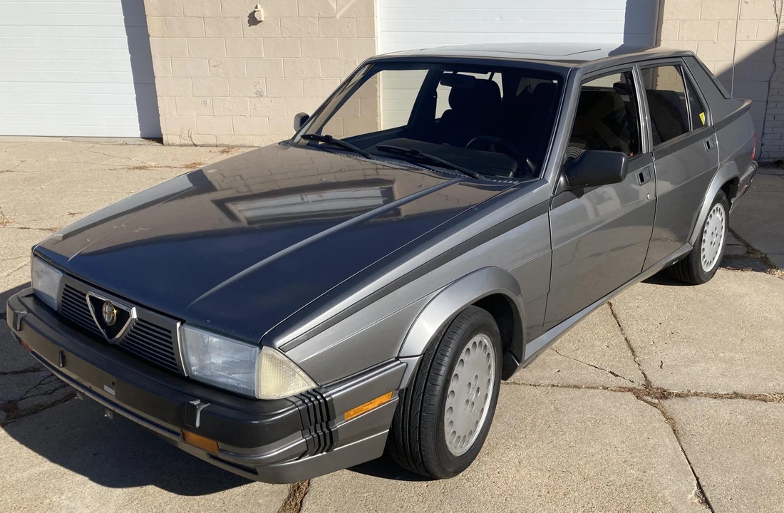 1988 Alfa Romeo 75/Milano - Image 5 of 31