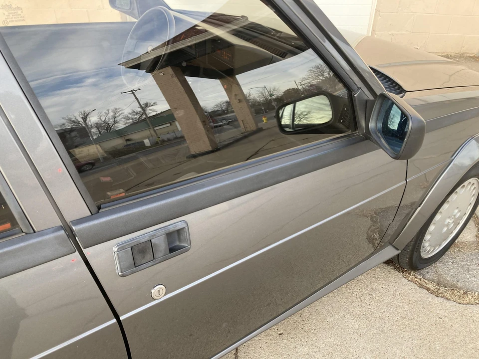1988 Alfa Romeo 75/Milano - Image 29 of 31