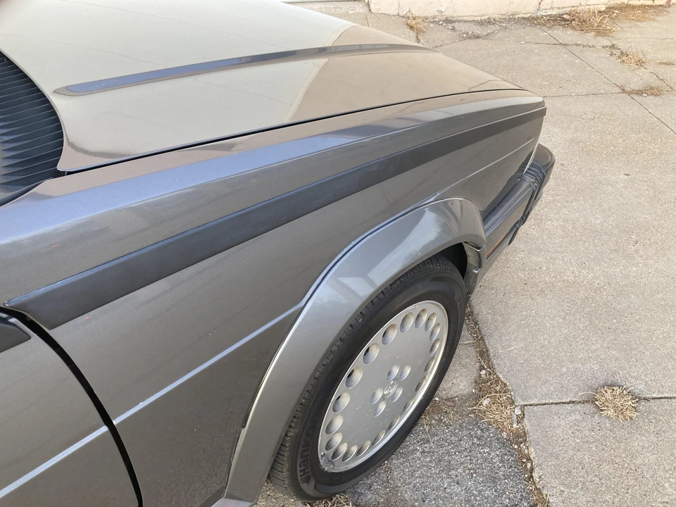 1988 Alfa Romeo 75/Milano - Image 28 of 31