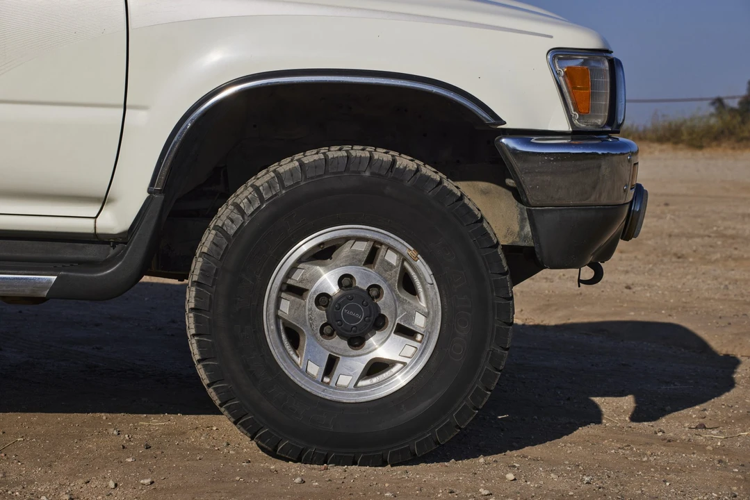 1990 Toyota 4Runner 2nd Gen - Image 23 of 31
