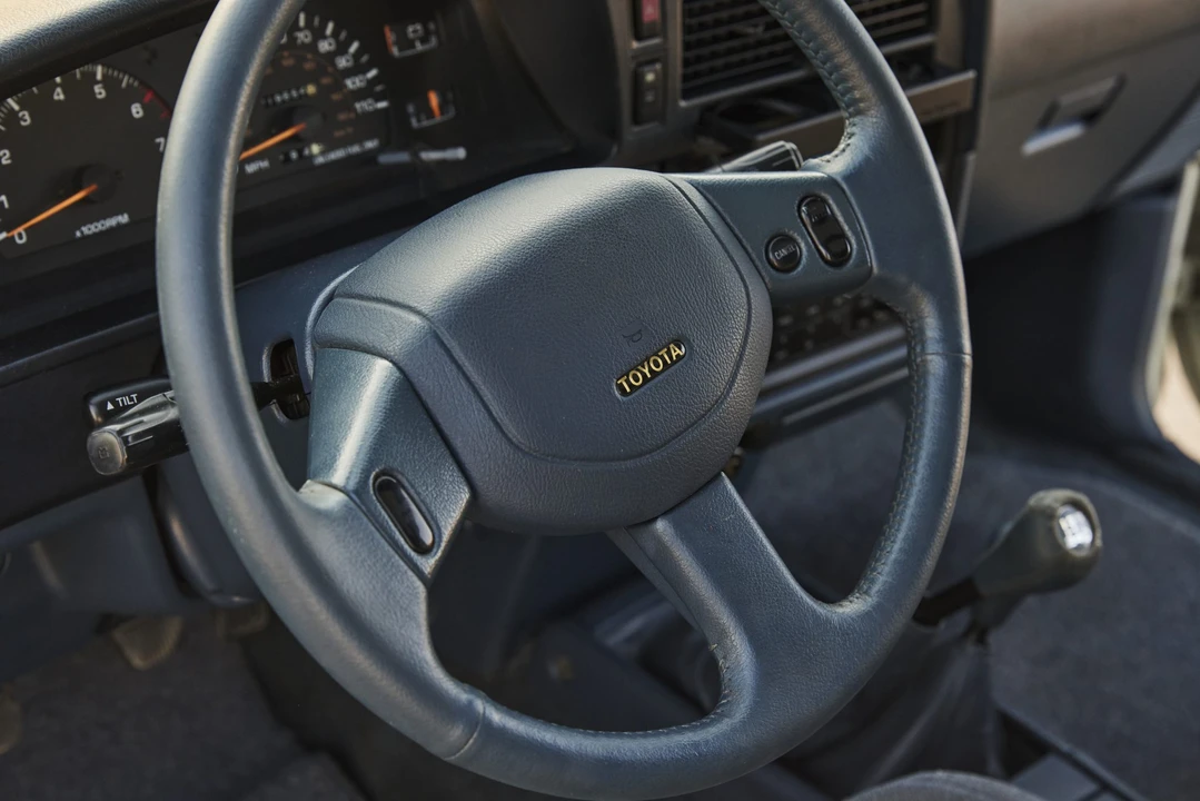 1990 Toyota 4Runner 2nd Gen - Image 28 of 31