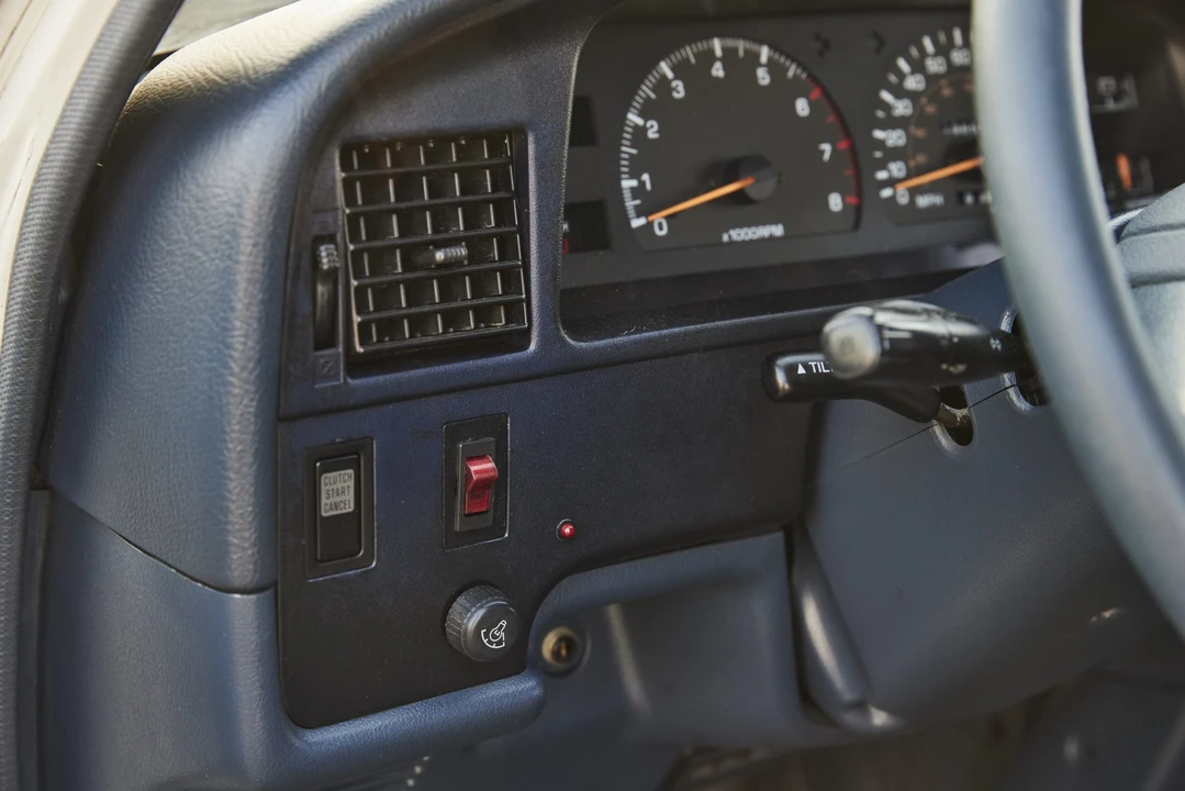 1990 Toyota 4Runner 2nd Gen - Image 27 of 31