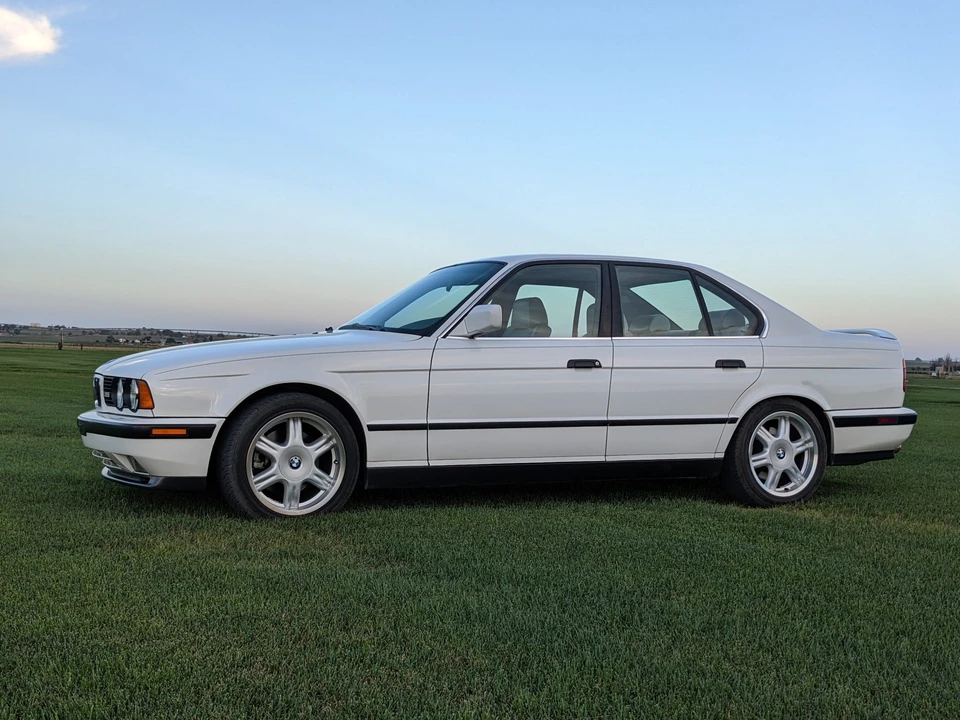 1991 BMW E34 M5 - Image 28 of 31