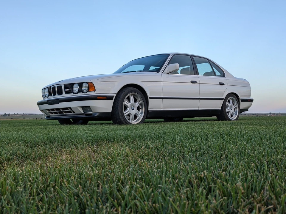 1991 BMW E34 M5 - Image 2 of 31