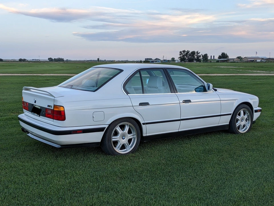 1991 BMW E34 M5 - Image 20 of 31