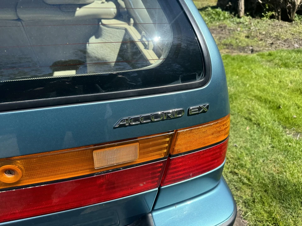 1991 Honda Accord 4th Gen - Image 25 of 31