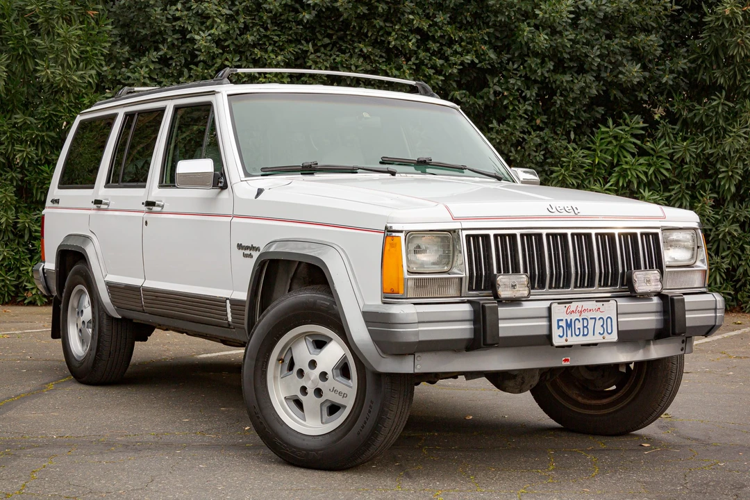 1991 Jeep XJ Cherokee - Image 8 of 31