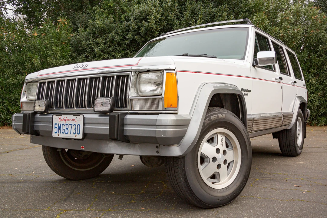 1991 Jeep XJ Cherokee - Image 5 of 31