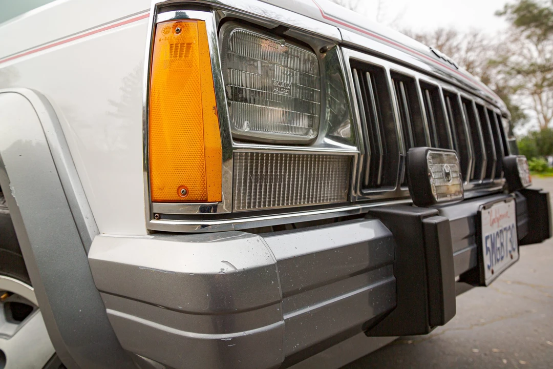 1991 Jeep XJ Cherokee - Image 25 of 31