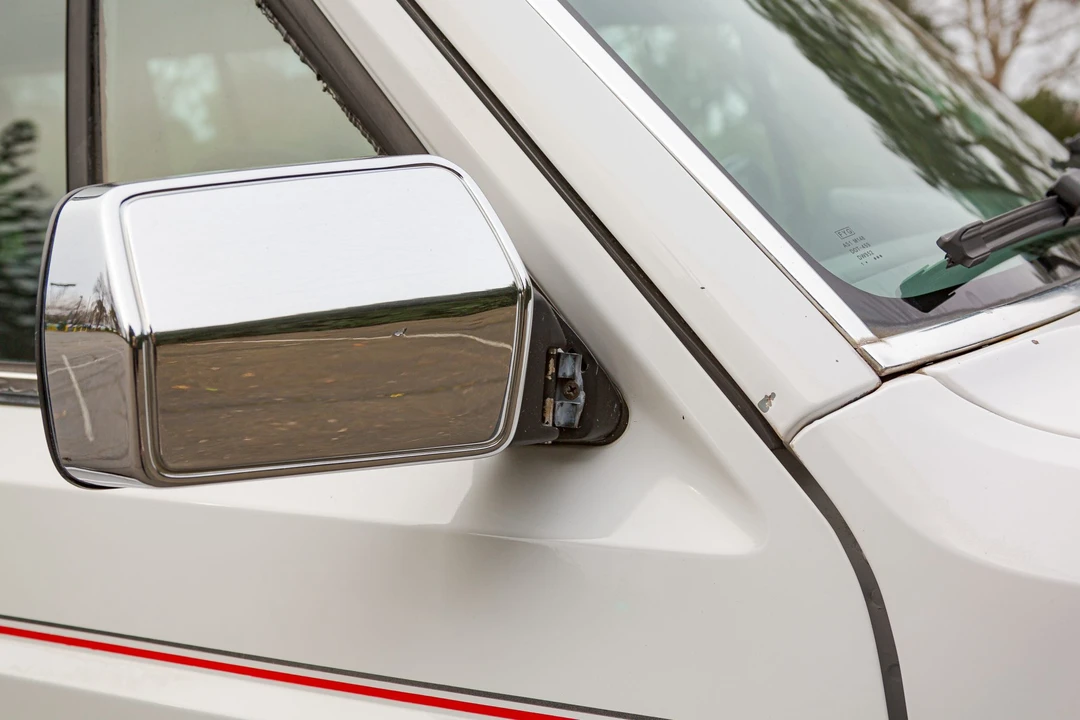 1991 Jeep XJ Cherokee - Image 30 of 31