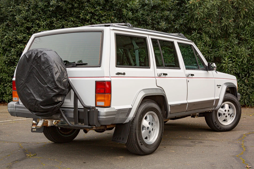 1991 Jeep XJ Cherokee - Image 15 of 31