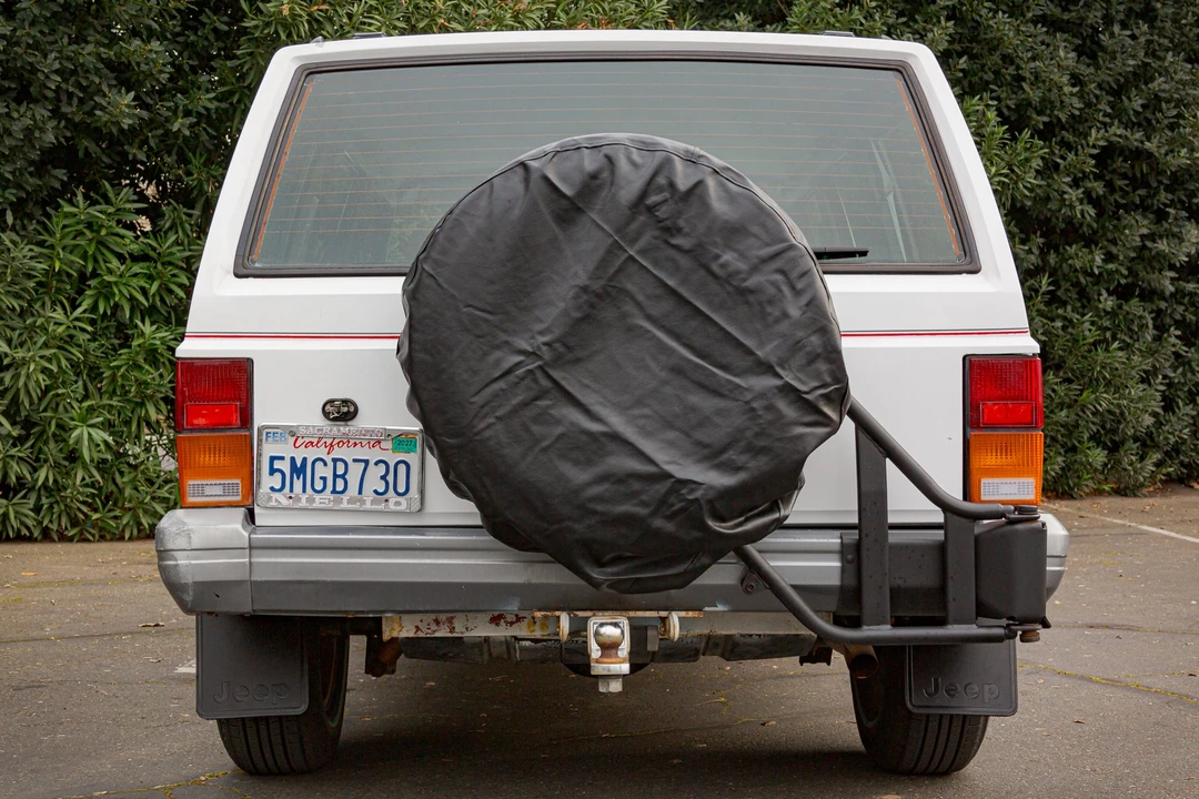 1991 Jeep XJ Cherokee - Image 16 of 31