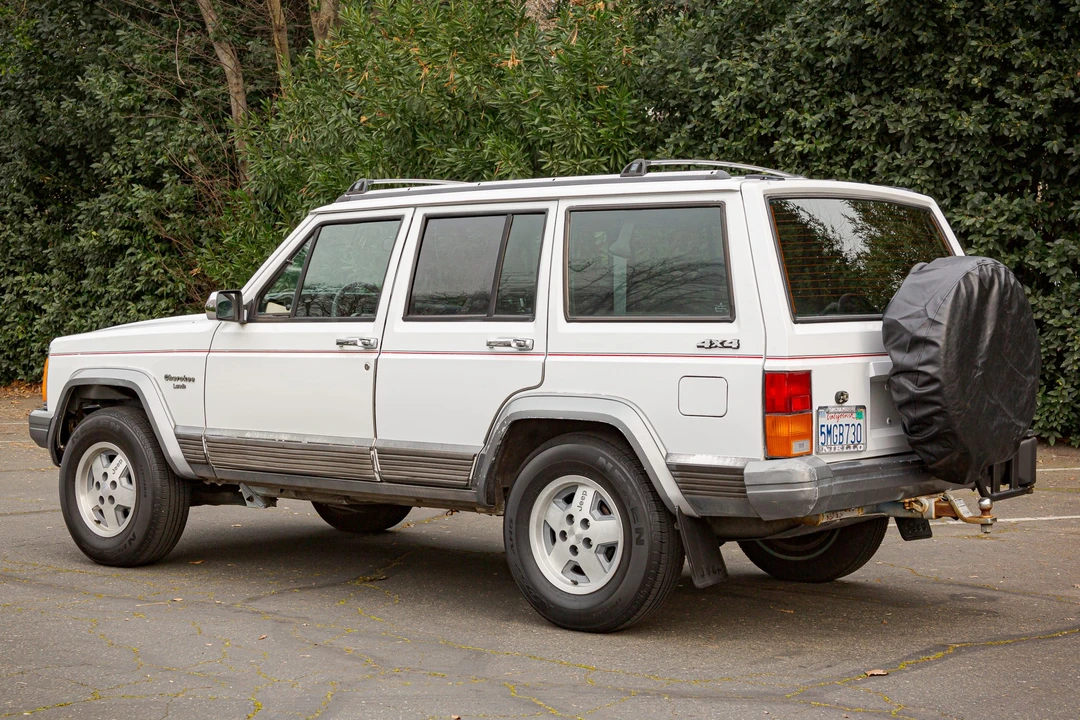 1991 Jeep XJ Cherokee - Image 19 of 31