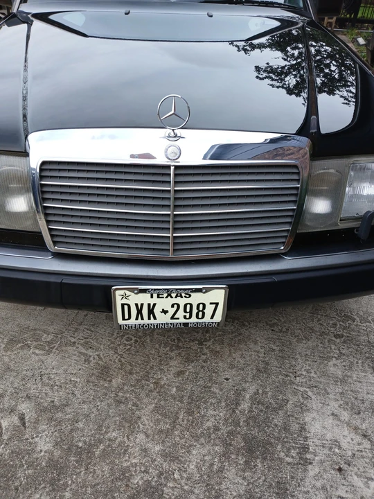 1992 Mercedes-Benz W124 E-Class - Image 17 of 31
