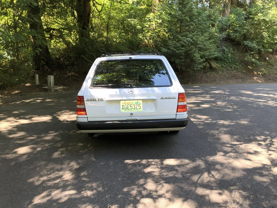 1992 Mercedes-Benz W124 E-Class - Image 7 of 31