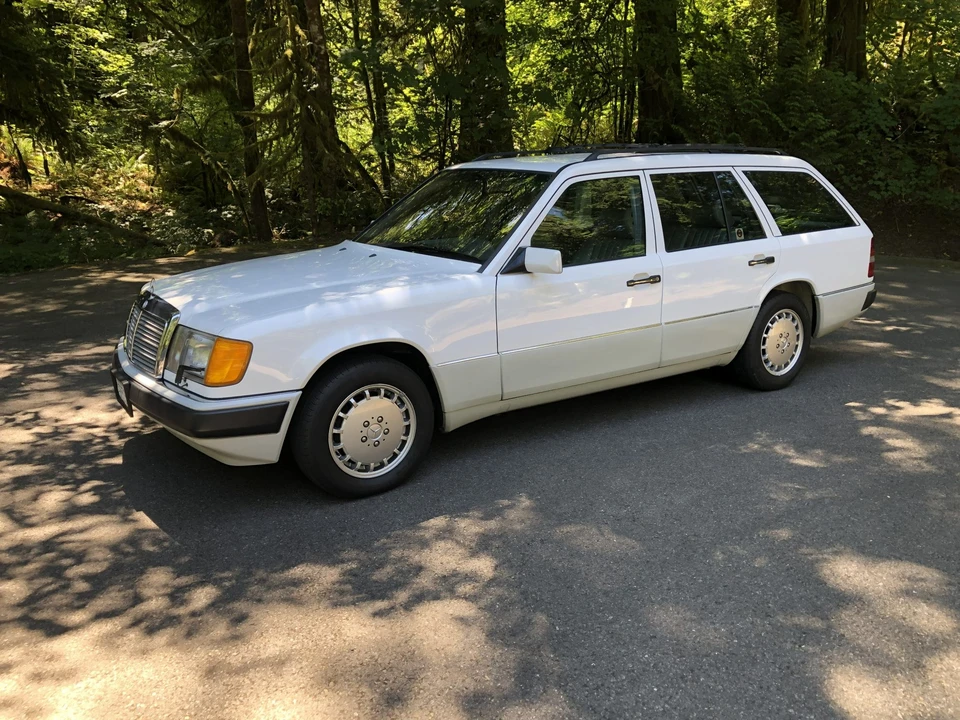 1992 Mercedes-Benz W124 E-Class - Image 3 of 31