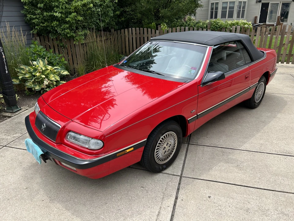 1993 Chrysler LeBaron - Image 12 of 31