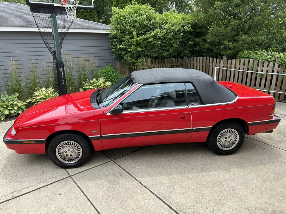 1993 Chrysler LeBaron - Image 15 of 31