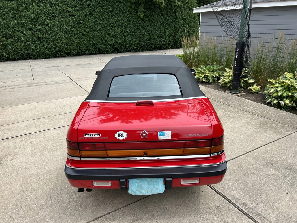 1993 Chrysler LeBaron - Image 19 of 31