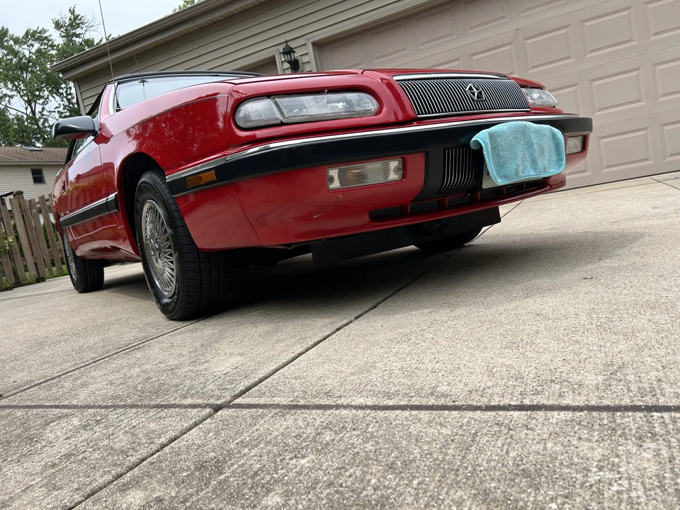 1993 Chrysler LeBaron - Image 4 of 31
