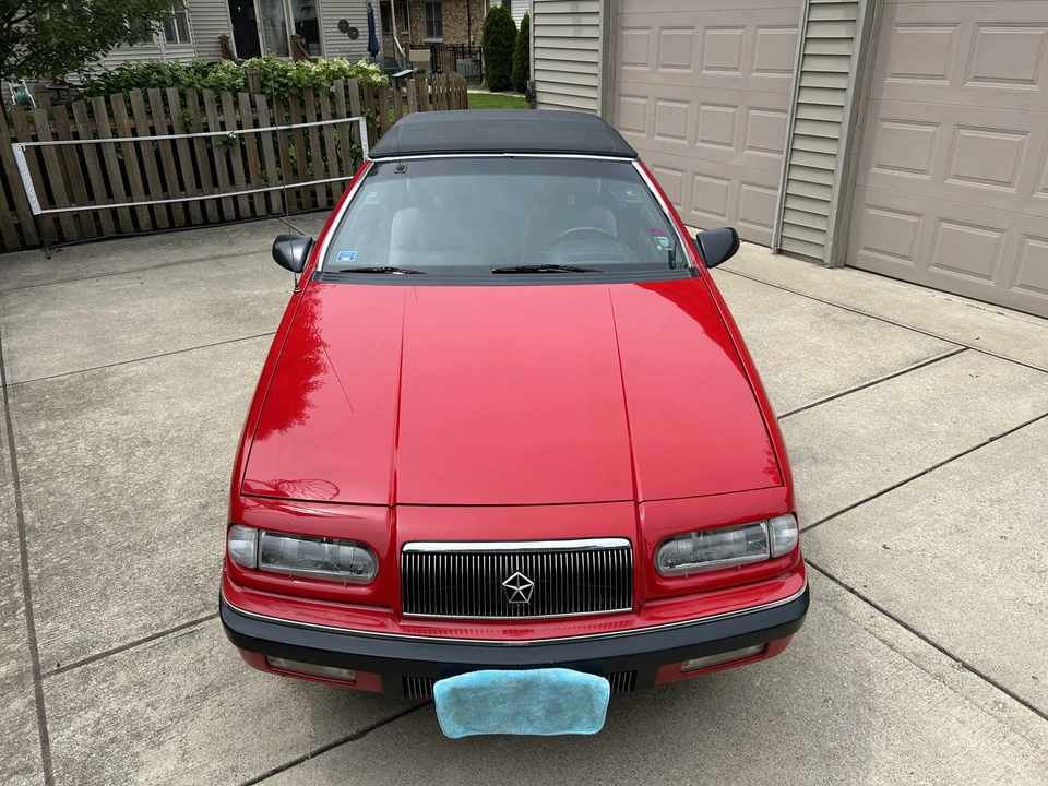 1993 Chrysler LeBaron - Image 5 of 31