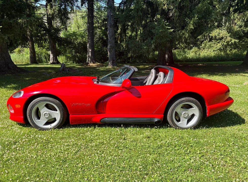 1994 Dodge Viper 1st Gen - Image 11 of 31