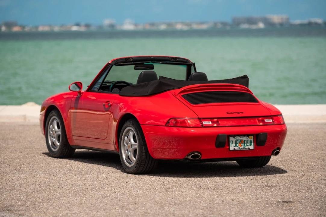 1995 Porsche 993 Carrera - Image 22 of 31
