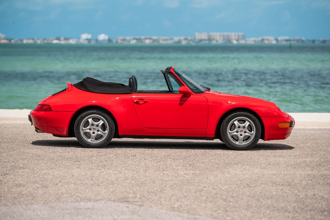 1995 Porsche 993 Carrera - Image 14 of 31