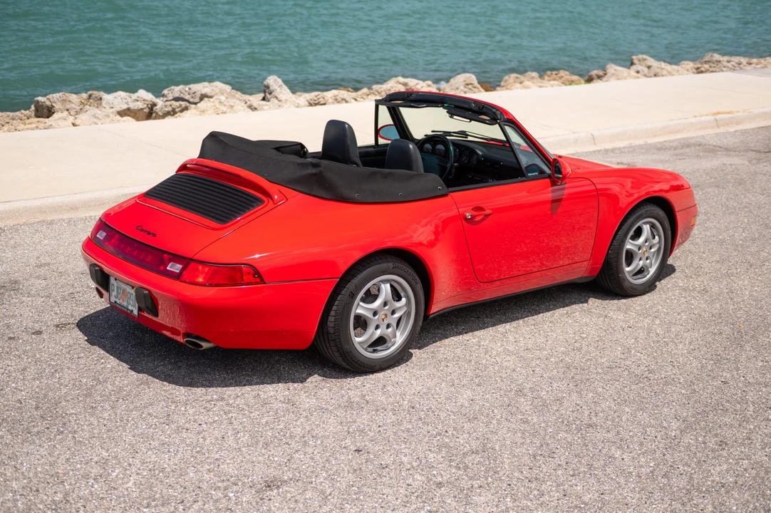 1995 Porsche 993 Carrera - Image 16 of 31
