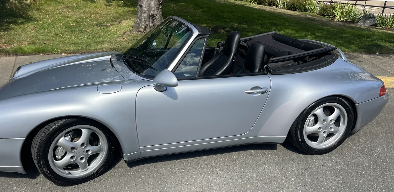 1995 Porsche 993 Carrera 4 - Image 18 of 31