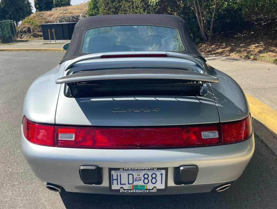 1995 Porsche 993 Carrera 4 - Image 10 of 31