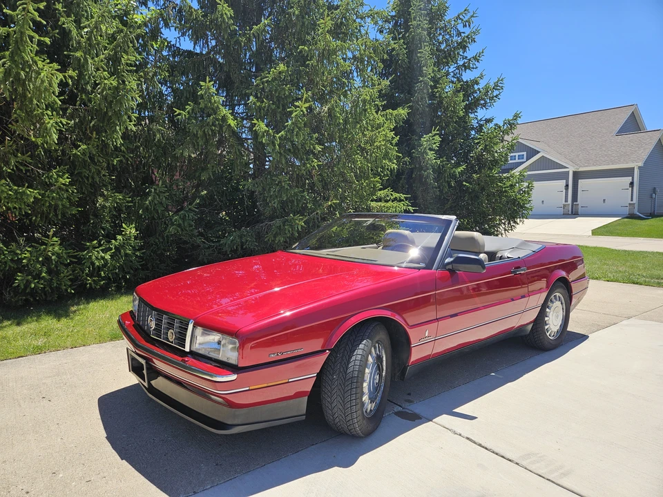 1993 Cadillac Allante - Image 14 of 31