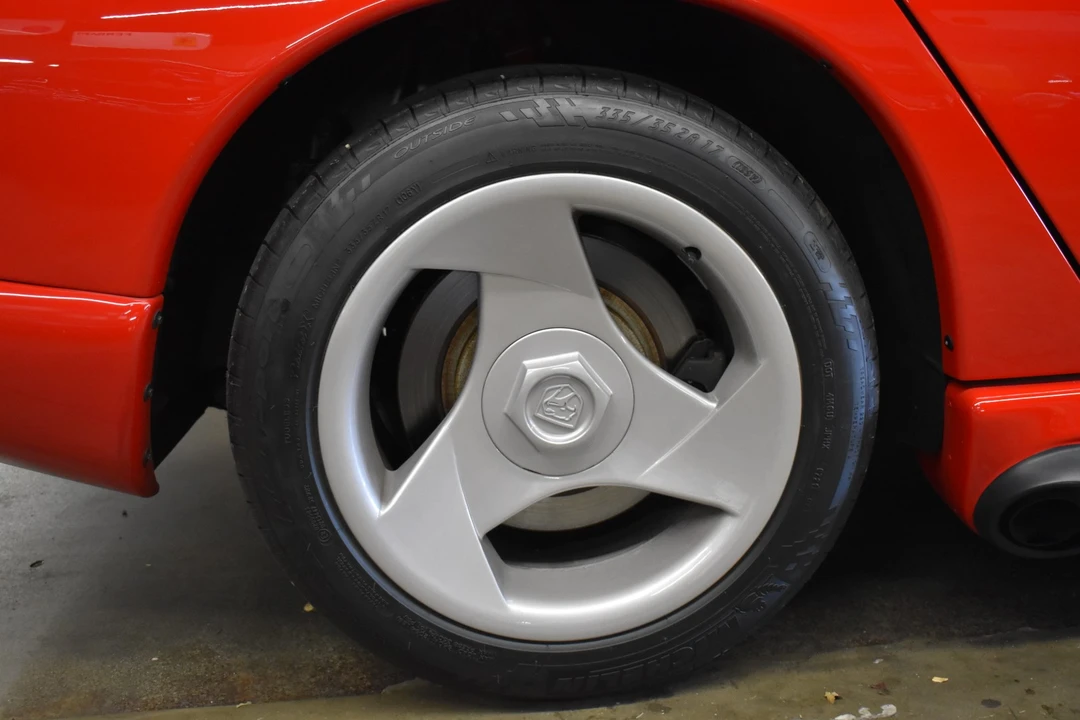 1994 Dodge Viper 1st Gen - Image 19 of 31