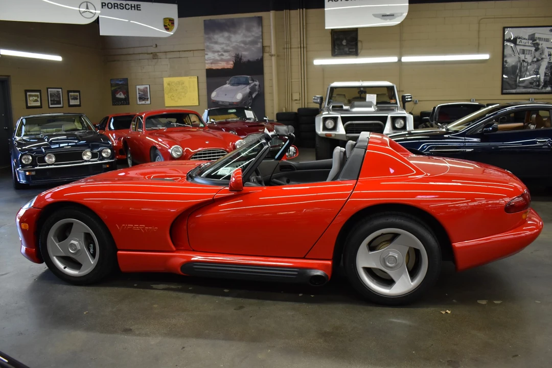1994 Dodge Viper 1st Gen - Image 8 of 31