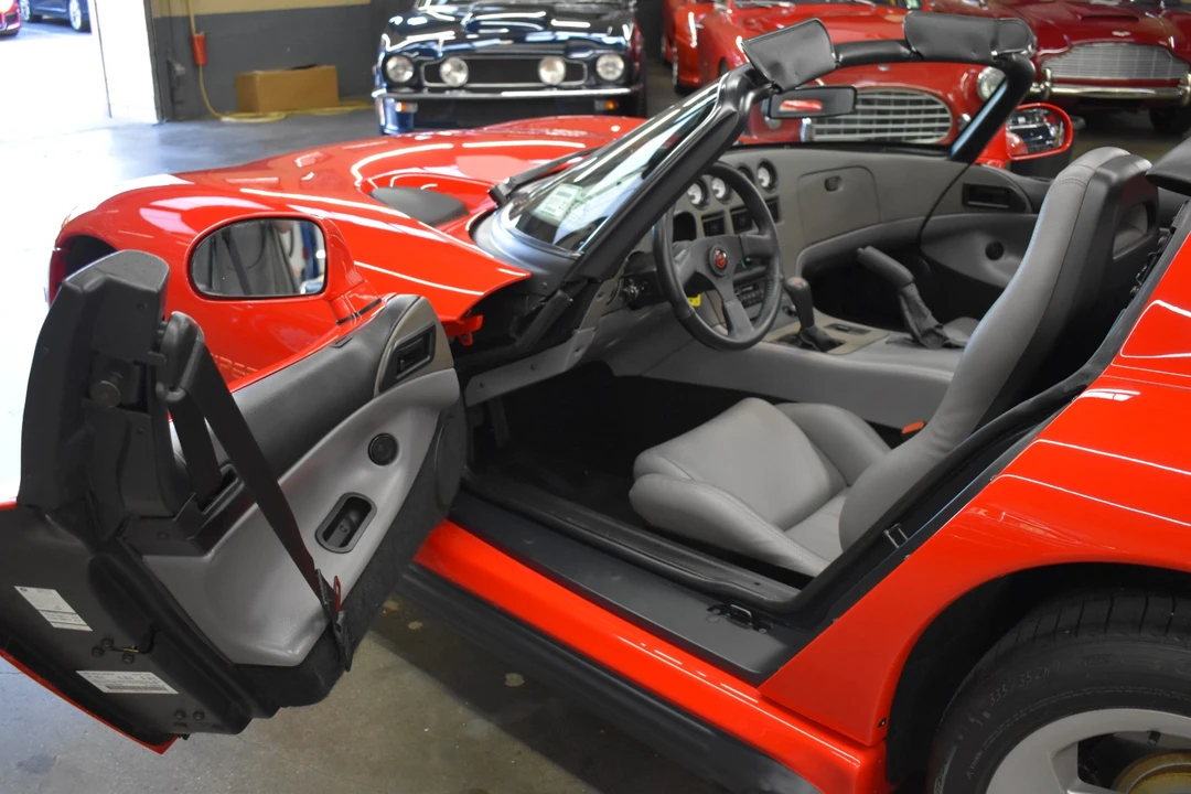 1994 Dodge Viper 1st Gen - Image 22 of 31