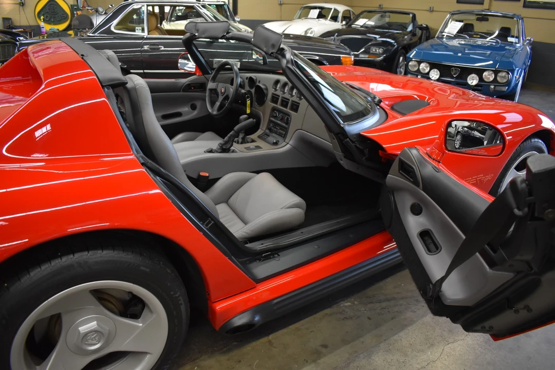 1994 Dodge Viper 1st Gen - Image 30 of 31