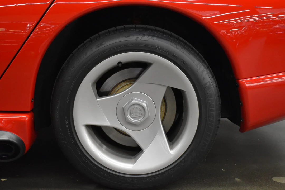 1994 Dodge Viper 1st Gen - Image 16 of 31