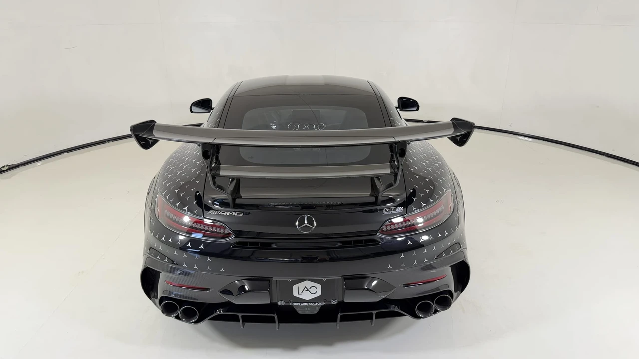 2021 Mercedes-Benz AMG GT Black Series - Image 15 of 31
